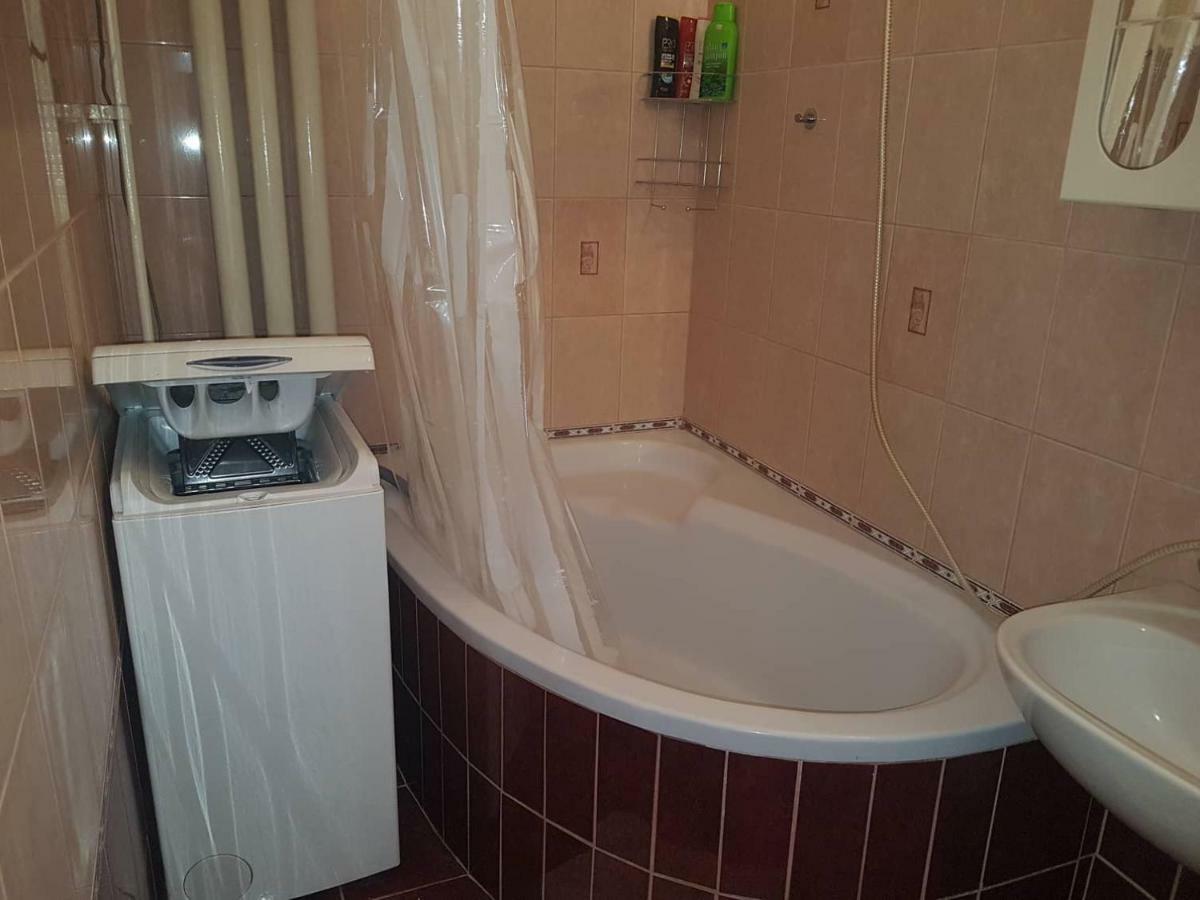 Vegas Zuglo Apartamento
